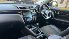 Nissan Qashqai 1.3 DiG-T Acenta Premium 5dr Petrol Hatchback